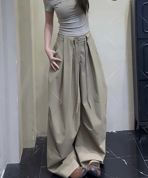 ampm（エーエムピーエム）の「タックバルーンワイドパンツ（その他パンツ・レディース・カーキ・M/S）」の17枚目の写真