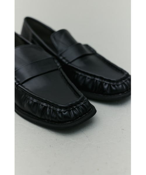 STYLEMIXER(スタイルミキサー)の「スクエアギャザーローファー(ローファー・レディース・ブラック/ブラウン・LL/SMALL/MEDIUM/LARGE)」の12枚目の写真