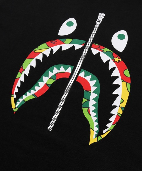 A BATHING APE(アベイシングエイプ)の「STA CAMO SHARK FACE RELAXED FIT TEE(Tシャツ/カットソー・メンズ・ホワイト/ブラック/サックスブルー・SMALL/X-LARGE/XX-LARGE/LARGE/MEDIUM)」の9枚目の写真