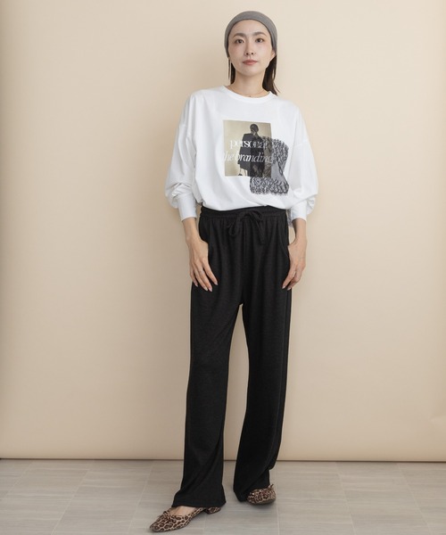 lodie(ロディ)の「フォト×レース ロンT(Tシャツ/カットソー・レディース・ブラック/アイボリー/ベージュ/チャコールグレー・FREE)」の15枚目の写真