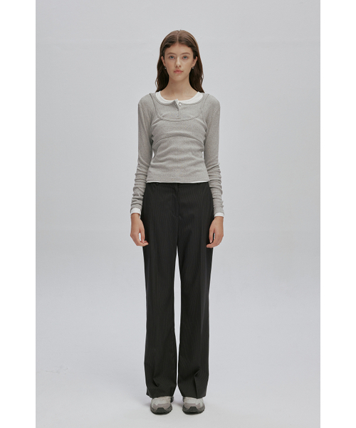AFTERHOURS(アフターアワーズ)の「SIDE SLIT SEMI BOOTS CUT SLACKS (STRIPE)(スラックス・レディース・その他・SMALL/MEDIUM)」の4枚目の写真