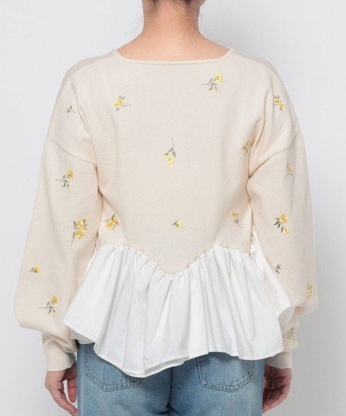 mysty woman(ミスティウーマン)の「刺繍ペプラムトップス 1077977(ニット/セーター・レディース・アイボリー/ブラック・FREE)」の15枚目の写真