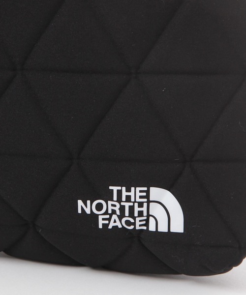 THE NORTH FACE(ザノースフェイス)の「【THE NORTH FACE(ザ・ノース・フェイス)】Geo Face Pouch(ショルダーバッグ・レディース・グレー/ブラック/アイボリー・FREE)」の10枚目の写真