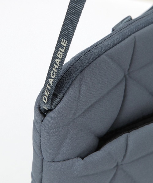 THE NORTH FACE(ザノースフェイス)の「【THE NORTH FACE(ザ・ノース・フェイス)】Geo Face Pouch(ショルダーバッグ・レディース・グレー/ブラック/アイボリー・FREE)」の14枚目の写真