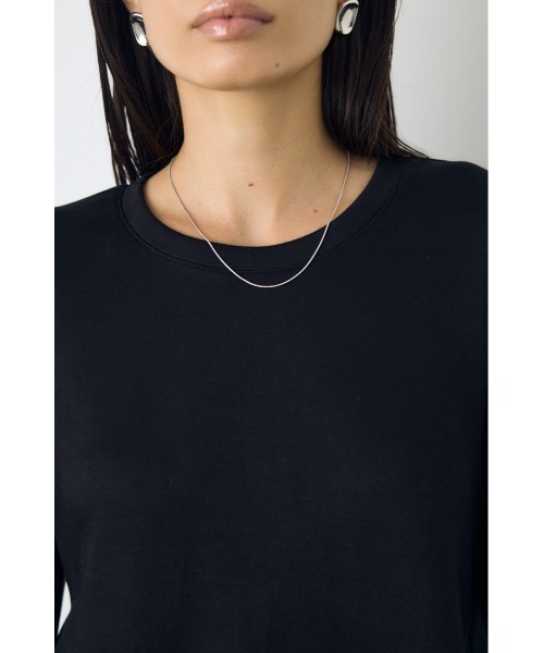 AZUL by moussy(アズールバイマウジー)の「ベロアフリルヘムカットトップス 秋服 冬服 春服 ペプラムトップス 体系カバー オケージョン(Tシャツ/カットソー・レディース・ネイビー/ブラック/ライトベージュ・FREE)」の9枚目の写真