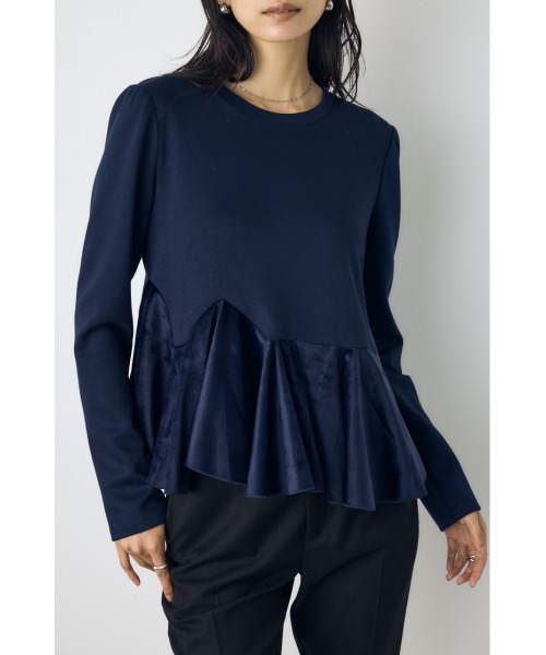 AZUL by moussy(アズールバイマウジー)の「ベロアフリルヘムカットトップス 秋服 冬服 春服 ペプラムトップス 体系カバー オケージョン(Tシャツ/カットソー・レディース・ネイビー/ブラック/ライトベージュ・FREE)」の22枚目の写真