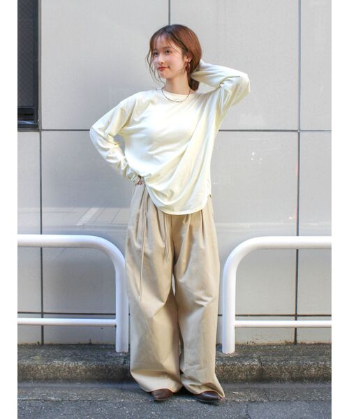 Ungrid(アングリッド)の「ラウンドロングスリーブTee(Tシャツ/カットソー・レディース・オフホワイト/ライトグレー/イエロー/ブラック・FREE)」の15枚目の写真