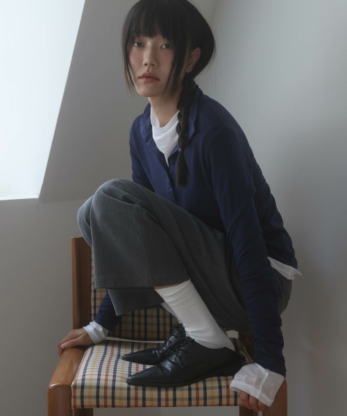 LYNTE(リンテ)の「ボタン付きハイネックトップ (ロイヤルブルー)(ポロシャツ・レディース・その他・FREE)」の1枚目の写真