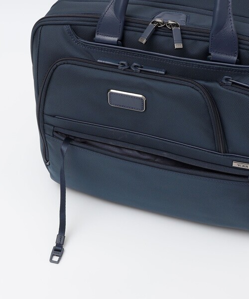 SHIPS(シップス)の「【SHIPS別注】TUMI: ALPHA ミディアム 15インチ エクスパンダブル ブリーフケース(ビジネスバッグ・メンズ・ネイビー・ONE SIZE)」の11枚目の写真