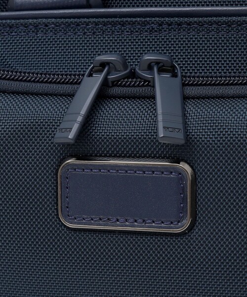 SHIPS(シップス)の「【SHIPS別注】TUMI: ALPHA ミディアム 15インチ エクスパンダブル ブリーフケース(ビジネスバッグ・メンズ・ネイビー・ONE SIZE)」の12枚目の写真