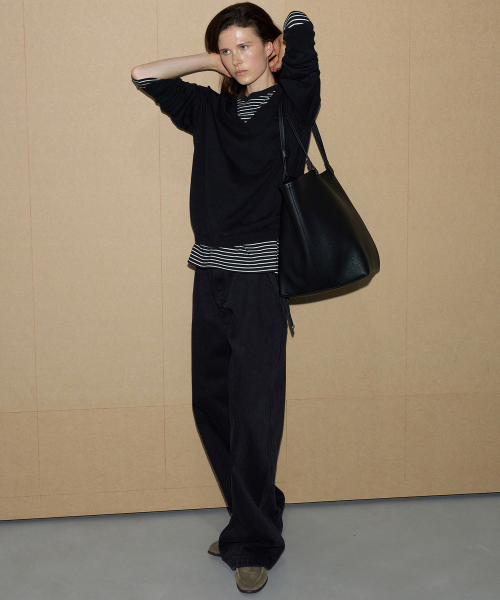 LEVAR(レバー)の「Always Relaxed T-shirt - Black/Cream(Tシャツ/カットソー・レディース・その他・FREE)」の3枚目の写真