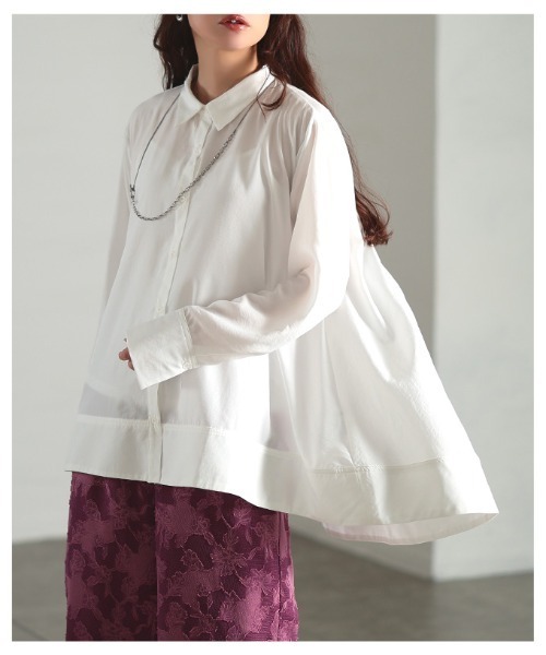 Sawa a la mode(サワアラモード)の「テールヘムフレアブラウス(シャツ/ブラウス・レディース・ブラック/オフホワイト・FREE)」の15枚目の写真