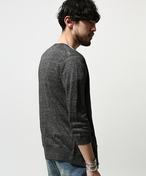 NANO universe(ナノユニバース)の「フレンチリネンVカーデ 7/S(カーディガン/ボレロ・メンズ・ブラック/ブルーグリーン/ネイビー/グレー・SMALL/LARGE/X-LARGE/MEDIUM)」の5枚目の写真