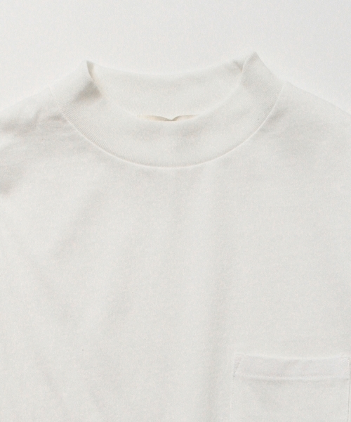 B:MING by BEAMS（ビーミングバイビームス）の「ビーミング by ビームス / “HEAVY WEIGHT” モックネックTシャツ（Tシャツ/カットソー・メンズ・ブラック/オフホワイト・LARGE/MEDIUM/SMALL）」の4枚目の写真