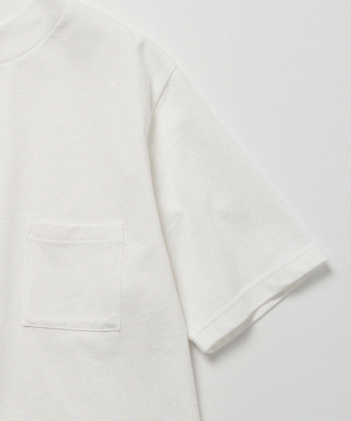 B:MING by BEAMS（ビーミングバイビームス）の「ビーミング by ビームス / “HEAVY WEIGHT” モックネックTシャツ（Tシャツ/カットソー・メンズ・ブラック/オフホワイト・LARGE/MEDIUM/SMALL）」の16枚目の写真