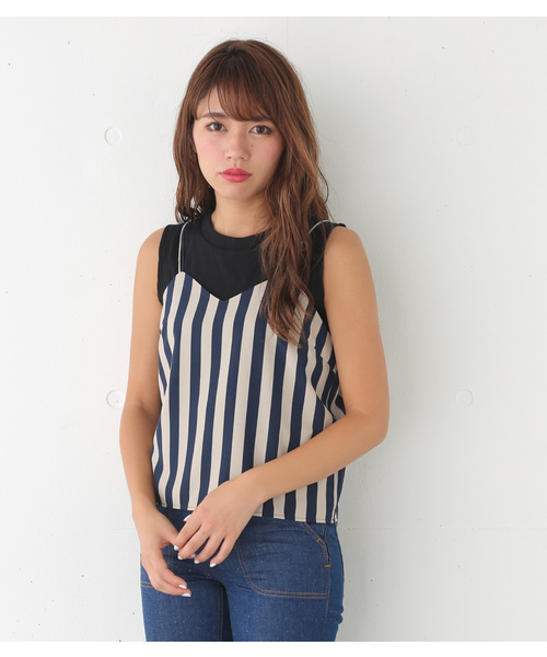 SLY（スライ）の「Wストラップキャミ（キャミソール・レディース・ネイビー系/オレンジ系その他/ブラック/ベージュ・FREE）」の3枚目の写真