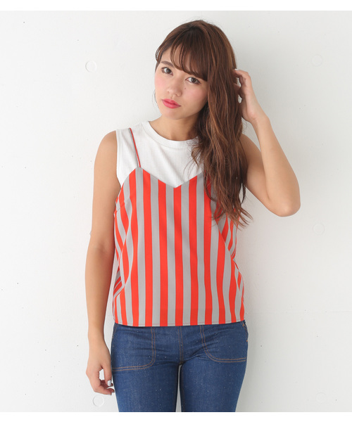 SLY（スライ）の「Wストラップキャミ（キャミソール・レディース・ネイビー系/オレンジ系その他/ブラック/ベージュ・FREE）」の4枚目の写真