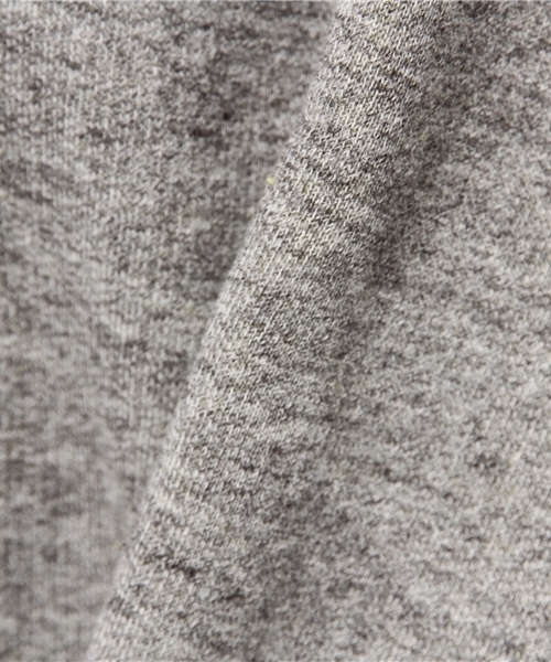 BEN DAVIS MARKET STREET（ベンデイビスマーケットストリート）の「BEN DAVIS MARKET STREET SWEAT SHIRTS WITH PRINT -made in japan-（スウェット・レディース・ヘザーグレー・3/1/2/4）」の3枚目の写真