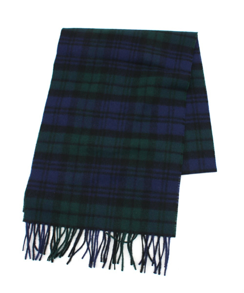 BEAMS（ビームス）の「BEAMS / タータンチェックマフラー（マフラー・メンズ・ブラック/グリーン/ワイン/ネイビー・ONE SIZE）」の4枚目の写真