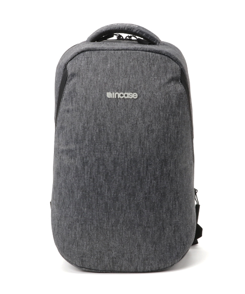 incase(インケース)の「CL55589 Reform Collection Tensaerlite Backpack 13(バックパック/リュック・メンズ・ブラック・ONE SIZE)」の1枚目の写真