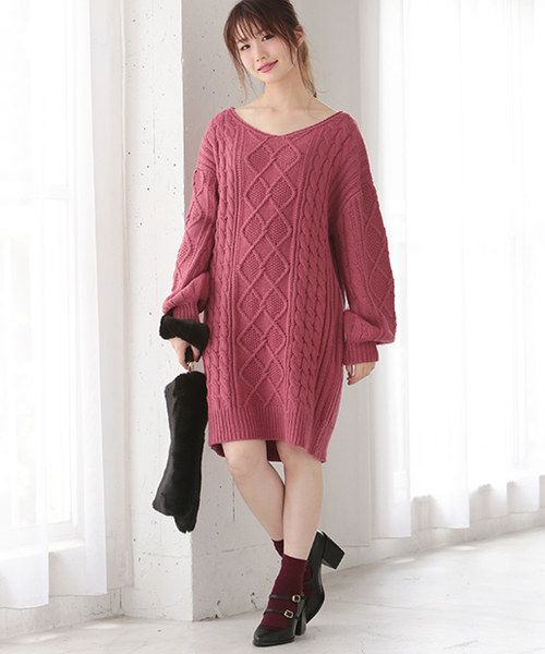 one after another NICE CLAUP（ワンアフターアナザーナイスクラップ）の「ケーブルニットワンピ（ワンピース・レディース・ブラウン/ピンク/アイボリー/ブラック・FREE）」の6枚目の写真