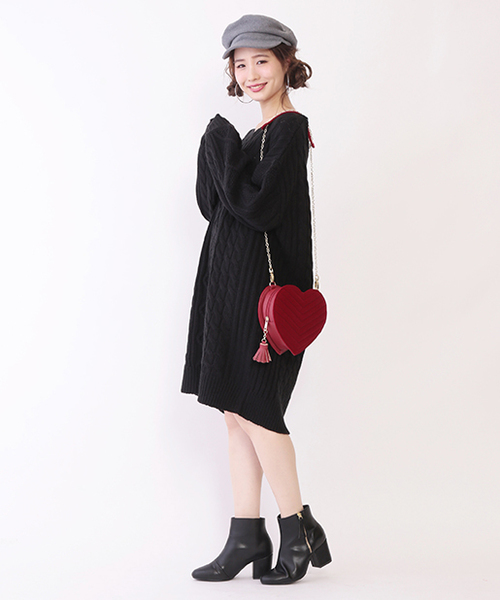 one after another NICE CLAUP（ワンアフターアナザーナイスクラップ）の「ケーブルニットワンピ（ワンピース・レディース・ブラウン/ピンク/アイボリー/ブラック・FREE）」の14枚目の写真