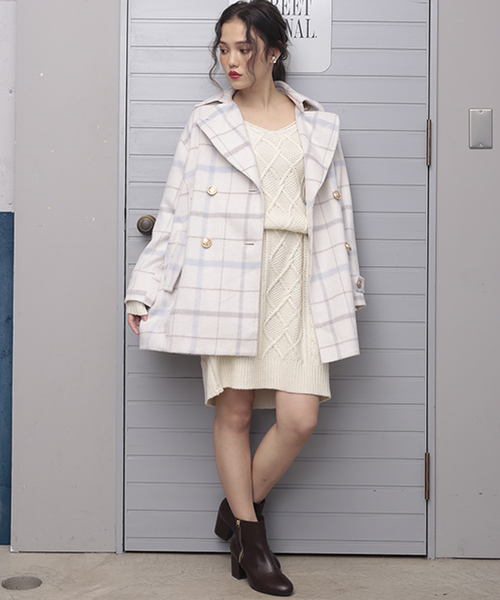 one after another NICE CLAUP（ワンアフターアナザーナイスクラップ）の「ケーブルニットワンピ（ワンピース・レディース・ブラウン/ピンク/アイボリー/ブラック・FREE）」の17枚目の写真