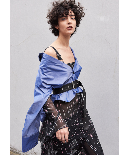 made in HEAVEN(メイドインヘブン)の「Future Classics オリジナルシャツ(シャツ/ブラウス・レディース・ホワイト/ホワイト系その他/ブルー・1)」の1枚目の写真