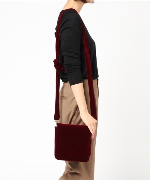 Chille anap（チルアナップ）の「ベロアリボンショルダーバッグ （ショルダーバッグ・レディース・ワインレッド/カーキ/ブラック・FREE）」の9枚目の写真