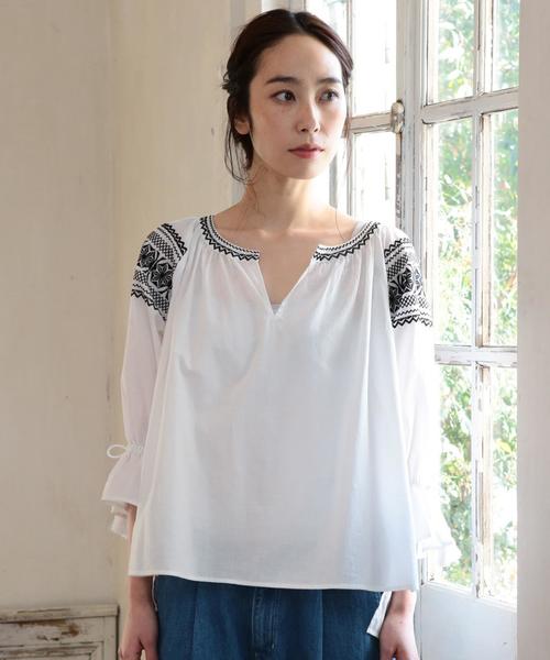 coen(コーエン)の「【『リンネル』2017/6月号掲載・Market】コットンエンブロイダリーブラウス(シャツ/ブラウス・レディース・ホワイト/ロイヤルブルー・FREE)」の16枚目の写真