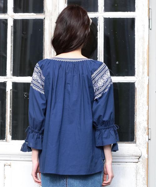 coen(コーエン)の「【『リンネル』2017/6月号掲載・Market】コットンエンブロイダリーブラウス(シャツ/ブラウス・レディース・ホワイト/ロイヤルブルー・FREE)」の7枚目の写真