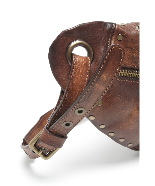 NANO universe（ナノユニバース）の「ウエストバッグ（ボディ