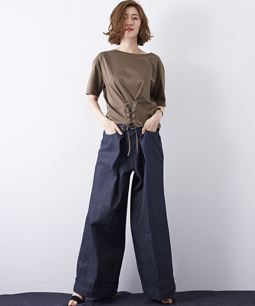 STUDIOUS(ステュディオス)の「【STUDIOUS】コルセットディティールカットソー(Tシャツ/カットソー・レディース・ダークグリーン/オフホワイト/ブラック・FREE)」の12枚目の写真