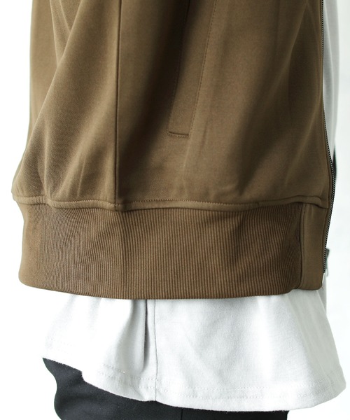 ASTRONOMY（アストロノミー）の「ハイブリッドストレッチMA-1ジャケット（MA-1・メンズ・キャメル/ネイビー/モカ/杢グレー/ブラック/ワイン/カーキ・XXL/S/M/XL/L）」の10枚目の写真