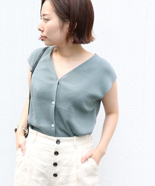 SLOBE IENA（スローブイエナ）の「総針ニュアンスフレンチカーディガン◆（カーディガン/ボレロ・レディース・ブラック/パープル/グリーン/アイボリー・FREE）」の21枚目の写真