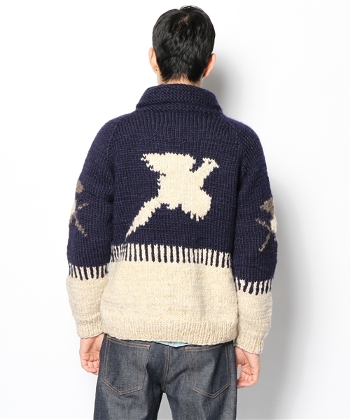 Canadian Sweater Company Ltd.(カナディアンセーター)の「CANADIAN SWEATER: ヘリテージヤーン ショールカラー カーディガン(カーディガン/ボレロ・メンズ・コバルトブルー/ネイビー・40/42/38)」の5枚目の写真