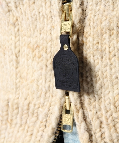 Canadian Sweater Company Ltd.(カナディアンセーター)の「CANADIAN SWEATER: ヘリテージヤーン ショールカラー カーディガン(カーディガン/ボレロ・メンズ・コバルトブルー/ネイビー・40/42/38)」の11枚目の写真