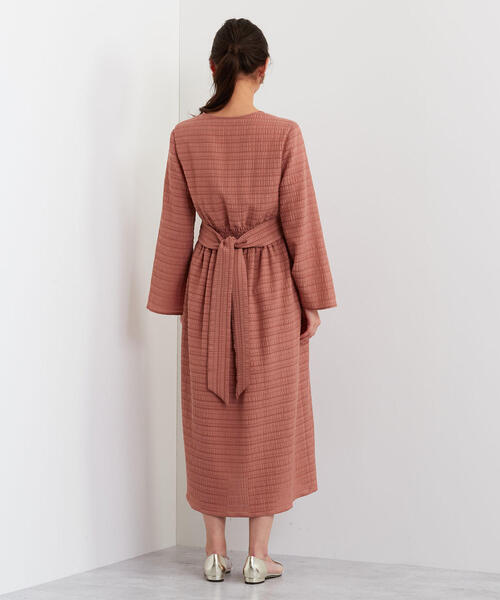 EMMEL REFINES（エメルリファインズ）の「【EMMEL REFINES〔ハンドウォッシャブル〕】SMF HWヨウリョウ ウエストリボン ワンピース（ワンピース・レディース・ベージュ/ネイビー/ピンク・S/M）」の4枚目の写真