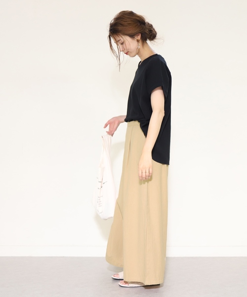 reca(レカ)の「タック入りビッグシルエットワイドパンツ(その他パンツ・レディース・ベージュ/ネイビー/モカ・M)」の4枚目の写真