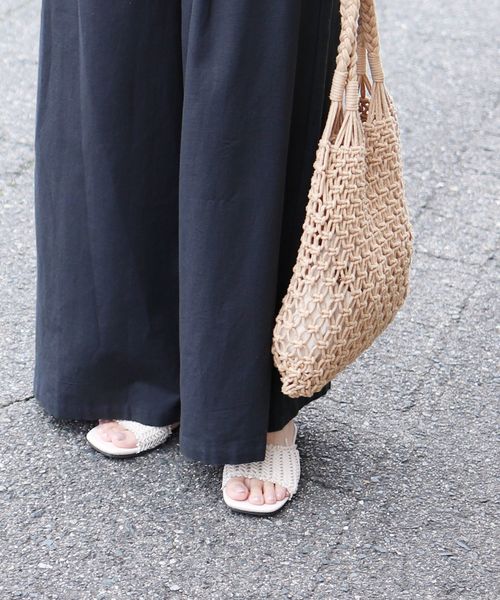 reca(レカ)の「タック入りビッグシルエットワイドパンツ(その他パンツ・レディース・ベージュ/ネイビー/モカ・M)」の22枚目の写真