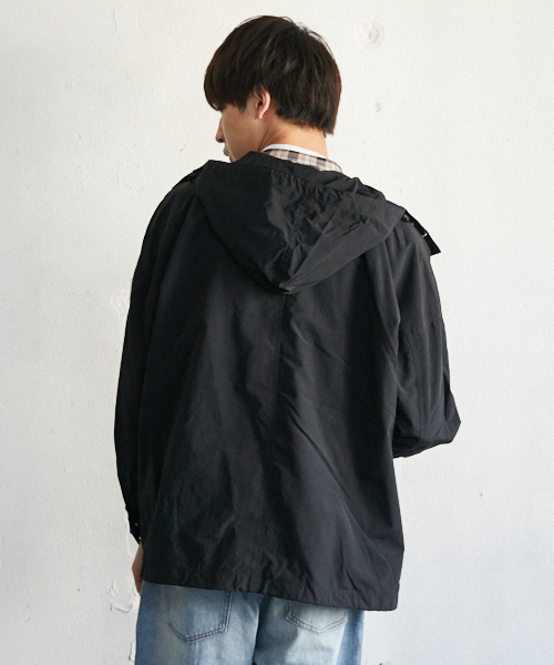 PairPair(ペアペア)の「ナイロンマウンテンパーカー(マウンテンパーカー・メンズ・ブラック/カーキ・FREE)」の19枚目の写真