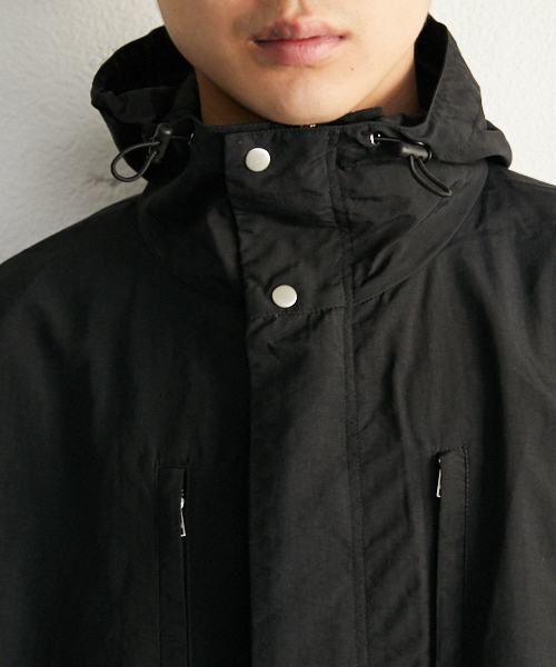 PairPair(ペアペア)の「ナイロンマウンテンパーカー(マウンテンパーカー・メンズ・ブラック/カーキ・FREE)」の4枚目の写真