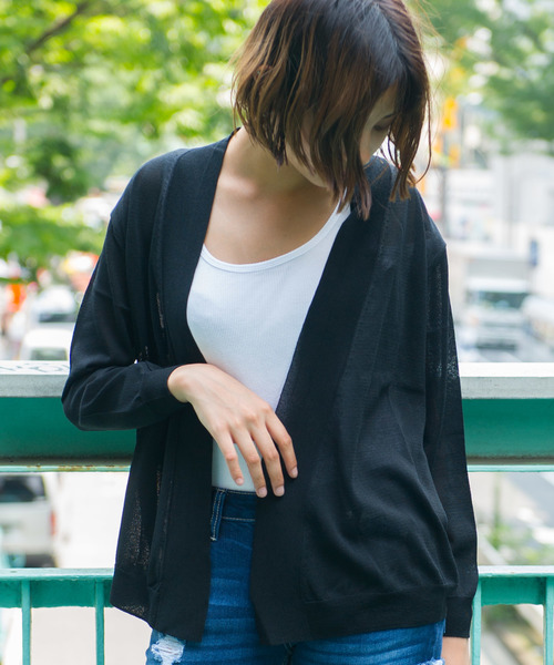 GGD(ジージーディー)の「さらさらニット羽織(ニット/セーター・レディース・ホワイト/ブラック/ベージュ/グレー・MEDIUM/LARGE)」の2枚目の写真