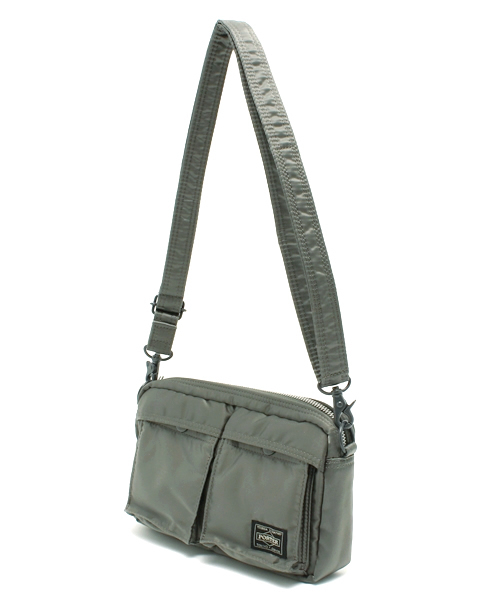 PORTER（ポーター）の「PORTER TANKER SHOULDER BAG <B印 YOSHIDA SELECT>（ショルダーバッグ・メンズ・ブラック系その他・ONE SIZE）」の7枚目の写真