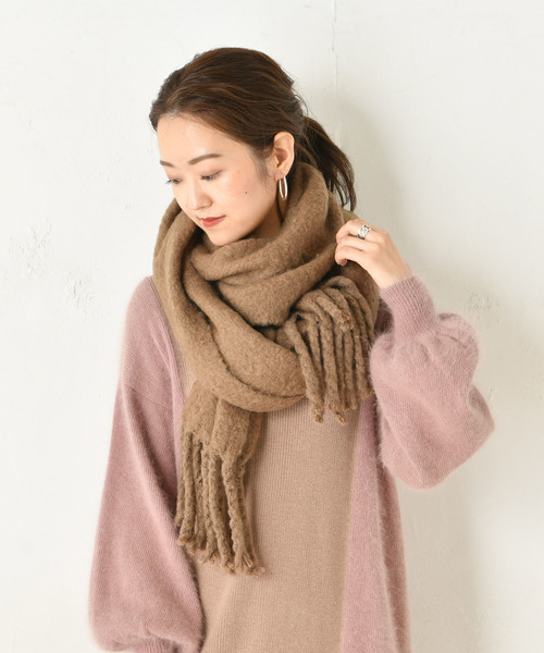 DouDou（ドゥドゥ）の「BIGフリンジストール（ストール/ショール・レディース・ブラウン/ブルー/ライトベージュ・FREE）」の8枚目の写真