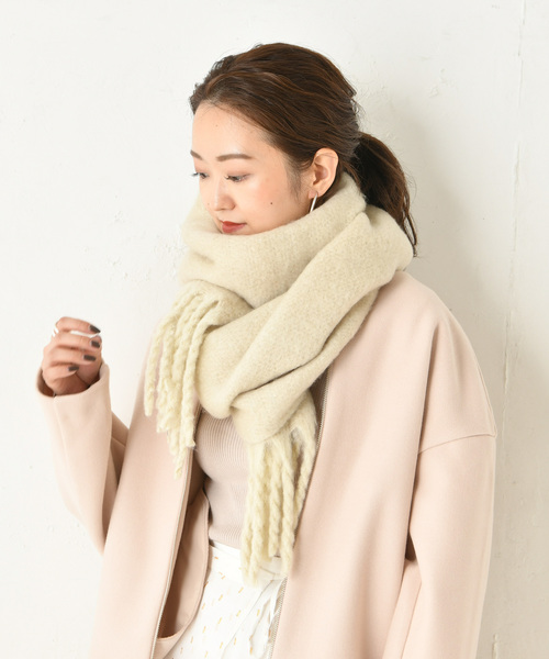 DouDou（ドゥドゥ）の「BIGフリンジストール（ストール/ショール・レディース・ブラウン/ブルー/ライトベージュ・FREE）」の10枚目の写真