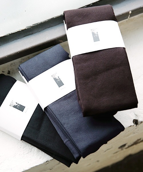 and it_(アンドイット)の「あったか裏起毛タイツ(タイツ/ストッキング・レディース・カーキ系/ブラック/チャコールグレー/カーキ/ボルドー/ダークブラウン・M~L/LL~3L/M/LL)」の8枚目の写真