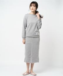 gym master ladies�i�W���}�X�^�[���f�B�[�X�j�́u���[���E�F�A�i���̑��g�b�v�X�j�v