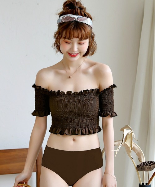 TeddyShop（テディショップ）の「レディース水着 オフショル風2WAYシャーリングフリルビキニ 2点セット（水着・レディース・ブルーグレー/ブラックミックス/ダークネイビー/グリーン/ブラック/ブラウン系その他/ネイビー/ブラウン/ブラック系その他・S/L/M/XL）」の6枚目の写真