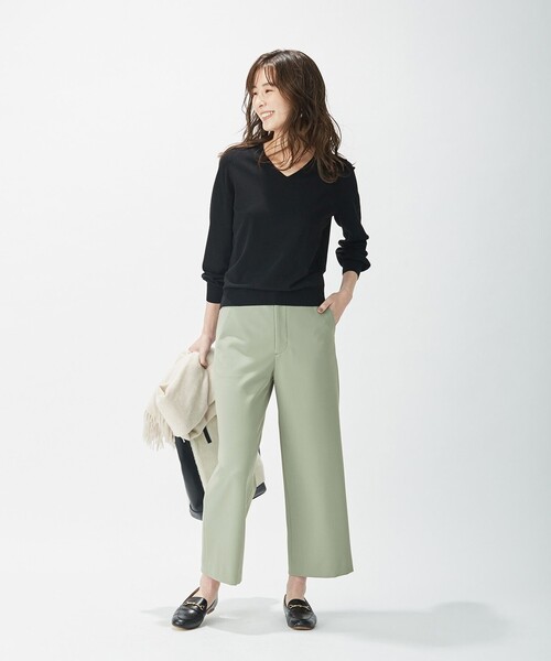 J.PRESS(ジェイプレス)の「【新色追加】ウールを含まないPRINCE Vネックニット(ニット/セーター・レディース・ブラック系/ブラウン系/黄土色系/ふじ色系/シルバー系/スモーキーグリーン系・T13/T15)」の21枚目の写真